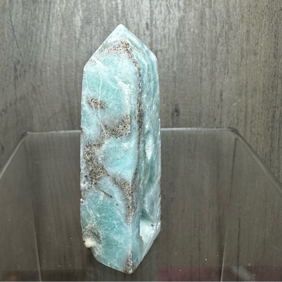 Blue Aragonite Crystal Stone Tower Point
Please see photos for measurements - Picture 5 of 10